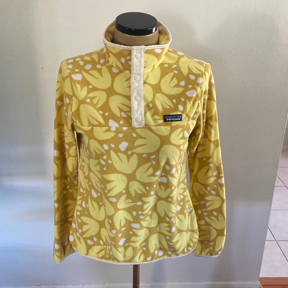 Vintage  Yellow Patagonia Synchilla Fleece
